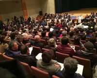 原発避難者「私たちは低線量被ばくのモルモットじゃない」