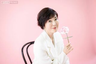 寺島しのぶ　撮影／齋藤周造　ヘアメイク／片桐直樹　スタイリスト／中井綾子（crepe）