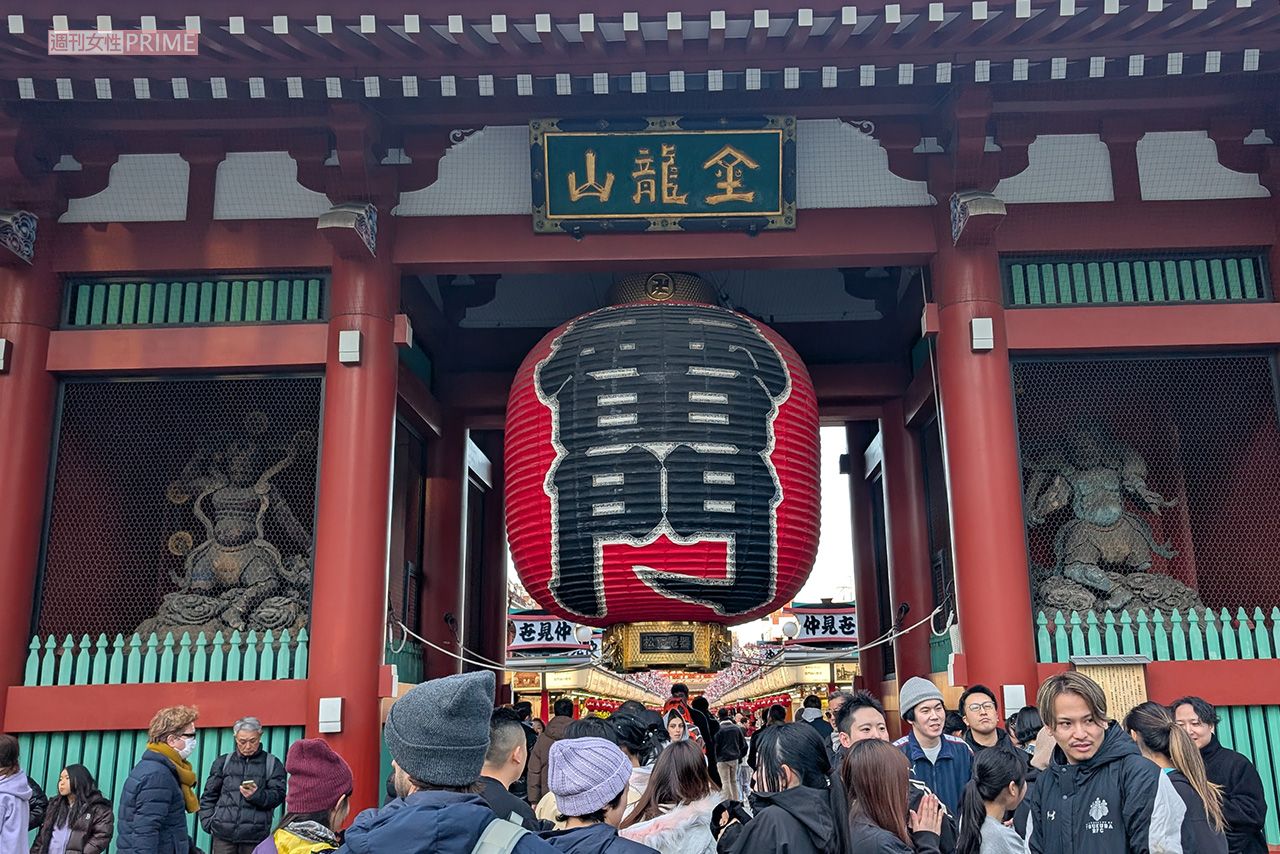 インバウンドで賑わう浅草・浅草寺　撮影／編集部