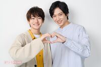 『僕らが殺した、最愛のキミ』で共演の高橋文哉＆鈴木仁が語った、恋愛観と“キスの味”