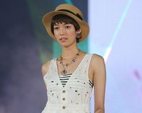 各局がスケジュール争奪戦 「美人すぎない」佐藤栞里の魅力