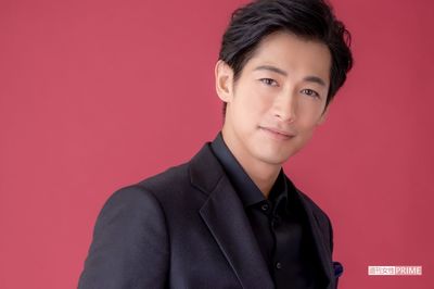 ディーン・フジオカ「嫌な男」を好演！ブッキー＆“由里ちゃん”とは和気藹々と