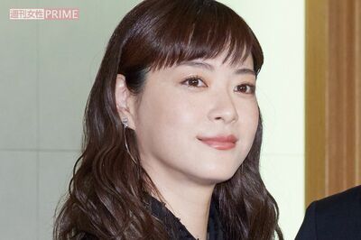 上野樹里がコロナ禍や独立、姑・平野レミの影響で「優しくなった」評判も、地球にも肌にもやさしいアパレル…