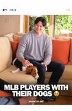 犬を抱いてMVP発表の番組に出演した大谷翔平(MLB公式インスタグラムより)