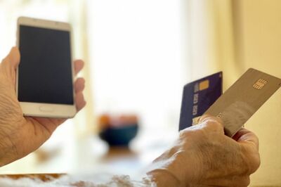 中高年がやりがちな「スマホ・SNS」のしくじり事例、“ゆがんだ正義”にご注意を