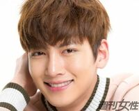 チ・チャンウク「人見知りだけど年上の女性に甘えたい」