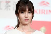 深田恭子、あざとかわいいから美熟女路線へ「40代になって色気増してる」写真集の数が証明する熟女グラビア…