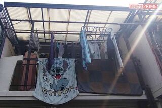 寺本由美容疑者の自宅ベランダに干されたキャラクターのバスタオル