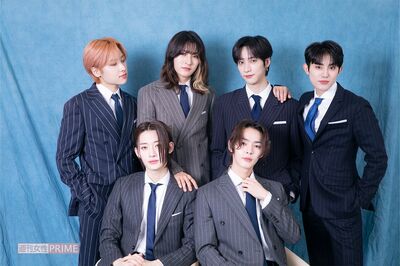 K-POP期待の星・OnlyOneOf、家族みたいな6人のキュートな素顔を深掘りしてみた