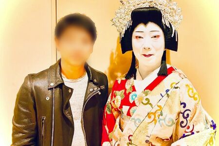 市川猿之助とM氏のツーショット（M氏のインスタグラムより）