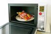 フタをあけ箱ごと電子レンジにかけて2分で食べられる。忙しい女性たちの強い味方だ
