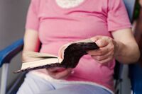 心と身体の不調がスッキリ！脳の活性化にストレス解消「オトナの1分音読」