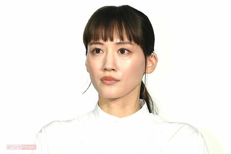 綾瀬はるか主演映画『ファーストボイス』がまさかの“重岡大毅以下”の大苦戦、東宝以外のヒットが厳しい背景