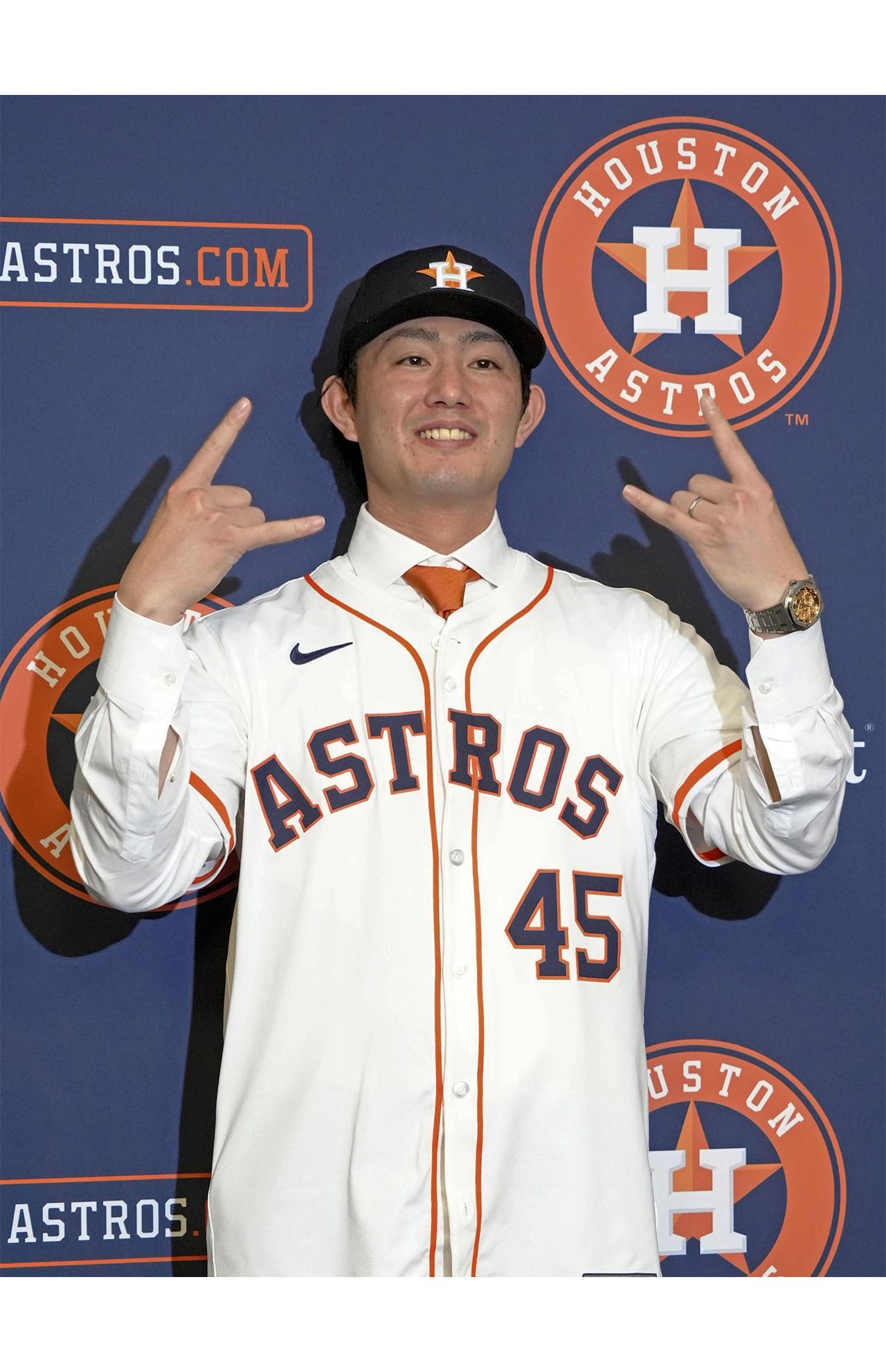 2025年1月6日、アストロズ入団会見に出席した今井達也（共同通信社）