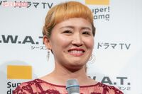 丸山桂里奈の育児を巡る母親との“喧嘩ツイート”に共感の声、「母乳より粉ミルク」「離乳食を口移し」昭和…