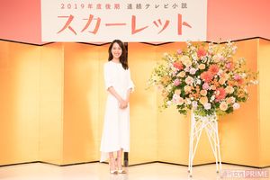 戸田恵梨香　撮影／山田智絵