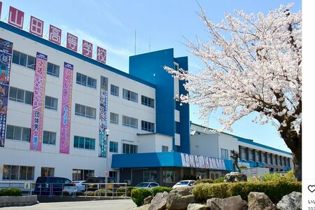サッカーや野球をはじめ、運動部が盛んな青森山田高校（公式インスタグラムより）