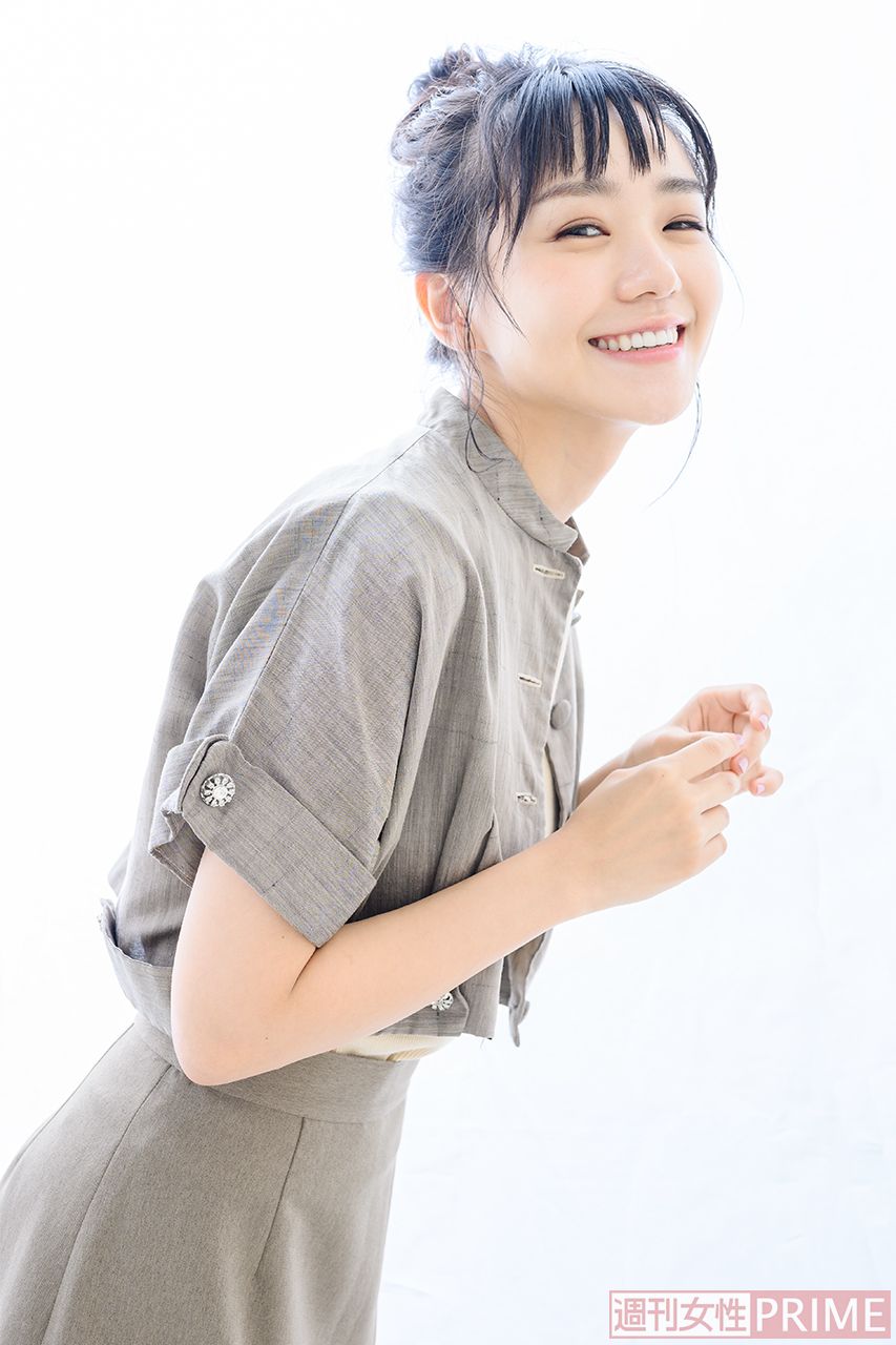 奈緒　撮影／高梨俊浩