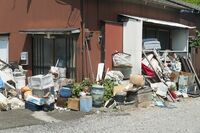 セルフネグレクトの果て、崩れ落ちたゴミの中で孤独死寸前だった元キャリアウーマン