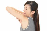 《真夏のにおい対策》更年期は特に注意! 最大の敵は「蒸れ」頭皮・デリケートゾーン…不快な悩みを解決する“意外な方法”