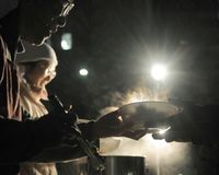 貧困の現実、生活保護受給者「中卒や高卒が約80~90%」