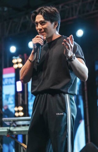 9月末、クウェートでのポップカルチャーのイベントに登場した新田真剣佑