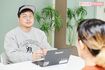 対談する澤井直人と丸山桂里奈