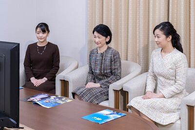 10月12日、紀子さまと小室眞子さんと佳子さまがお住まいで『全日本ろうあ連盟』の創立70年を記念する映画を鑑賞された