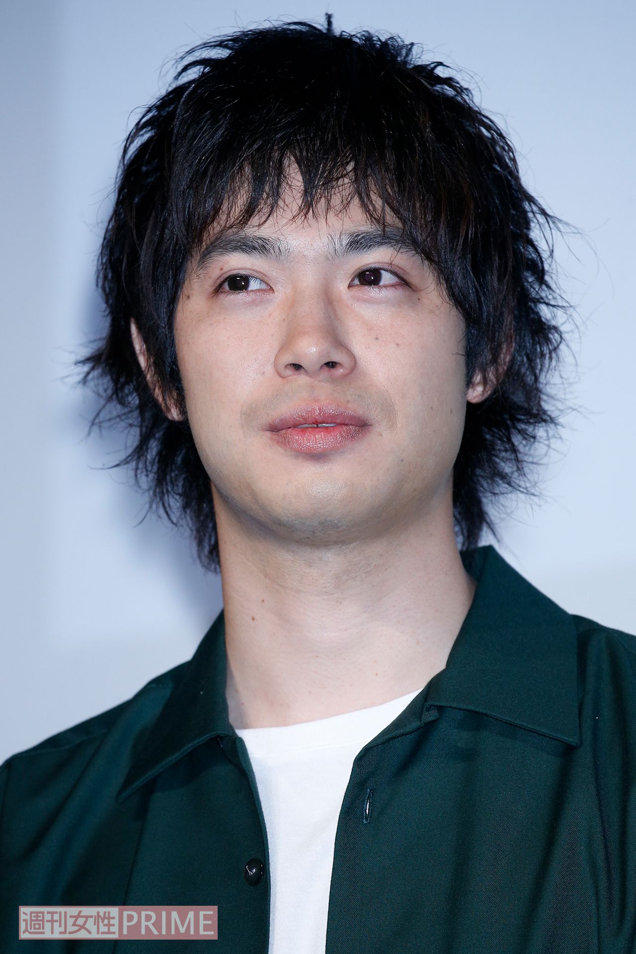 太賀の代打を務めた渡辺大知は、ロックバンド『黒猫チェルシー』でボーカルを担当（現在、バンドは活動休止中）