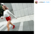 ショートパンツコーデの加護亜依(公式インスタグラムより)