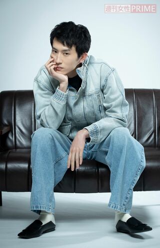 杉野遥亮　撮影／吉岡竜紀　ヘアメイク／亀田 雅　スタイリスト／伊藤省吾