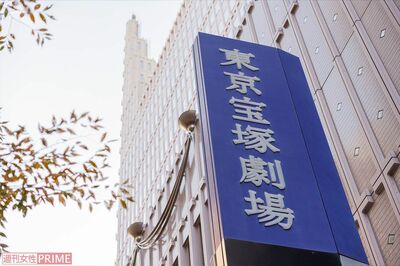 宝塚歌劇団、無断撮影の禁止方針を表明してSNS投稿の“逸脱”にメス…入り待ち文化も転換点か