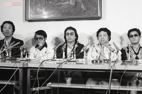 《昭和芸能スキャンダル》志村けんと仲本工事、“違法競馬”で書類送検されるもドリフ視聴率は爆上がりのワケ