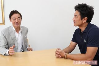 対談する原田龍二と中田宏