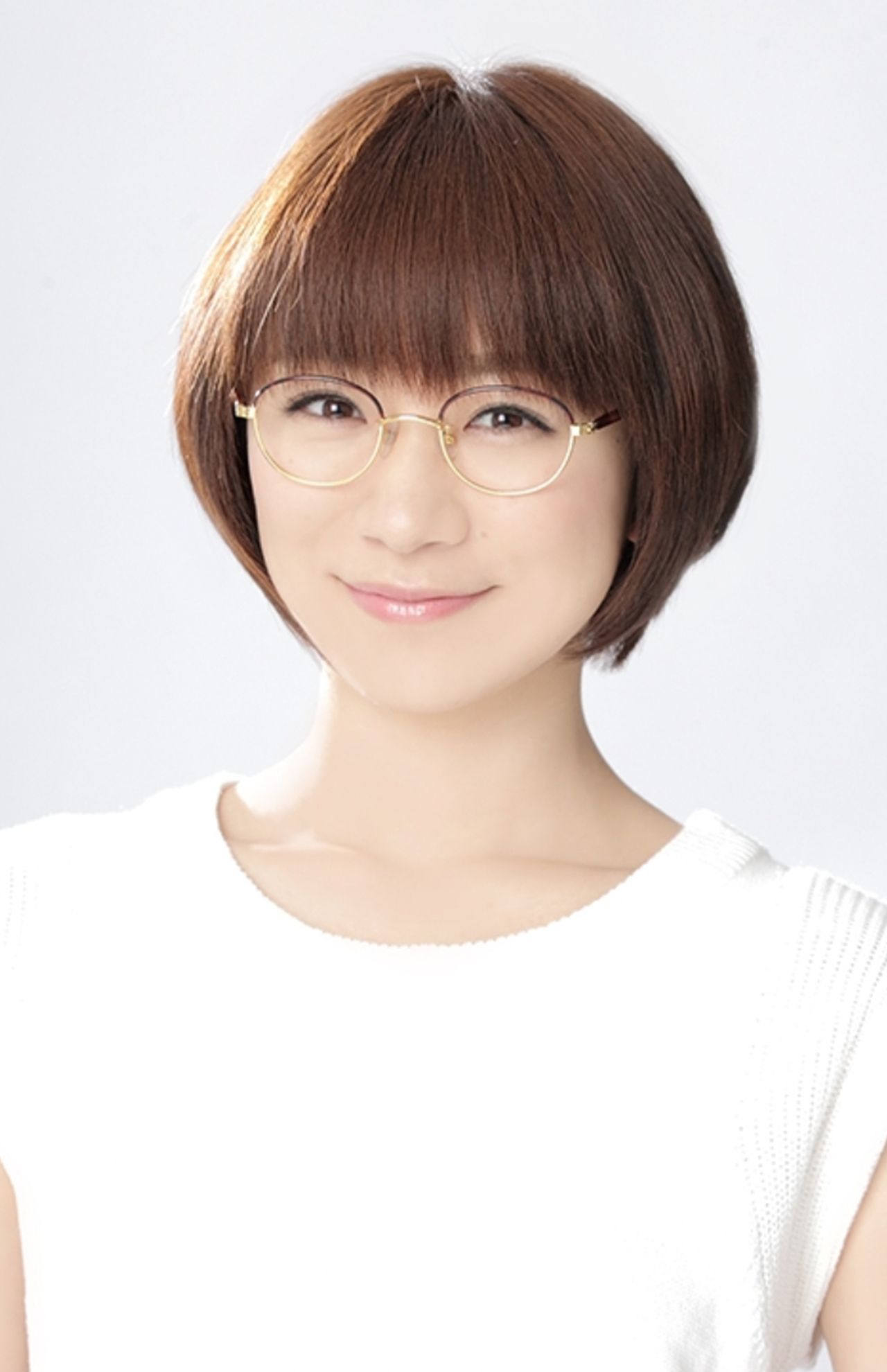 時東ぁみ●タレント。2005年、『ミスマガジン』で、つんく♂賞を受賞し、2006年4月、『せんちめんたるじぇねれ～しょん』でメジャーデビュー。元祖メガネをかけたアイドル＝“メガドル”として、グラビアやバラエティー番組を中心に活躍。2016年10月、ビジュアル系ロックバンド「サイコ・ル・シェイム」のDAISHIさんと結婚。昨年3月11日に第1子男児を出産した。