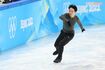 北京入りした翌日、本番のリンクで初練習に挑んだ鍵山優真。しっかりと氷の感触を確かめた