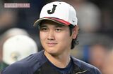 ドジャース大谷翔平と握手を交わした100歳の“戦争花嫁”、MLBレジェンド・村上雅…