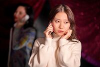 「話を聞いてくれる心地良さ」にハマって…「チャット占いで月80万円」「“上げ鑑定”で沼る」主婦が陥りや…