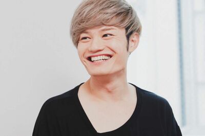 てぃ先生　現役保育士。デビュー作『ほぉ…、ここがちきゅうのほいくえんか。』（KKベストセラーズ）は15万部を超える。ツイッターフォロワー、YouTube登録者数ともに50万人以上。メディア出演も多数で2022年4月からはEテレでのレギュラーが決定