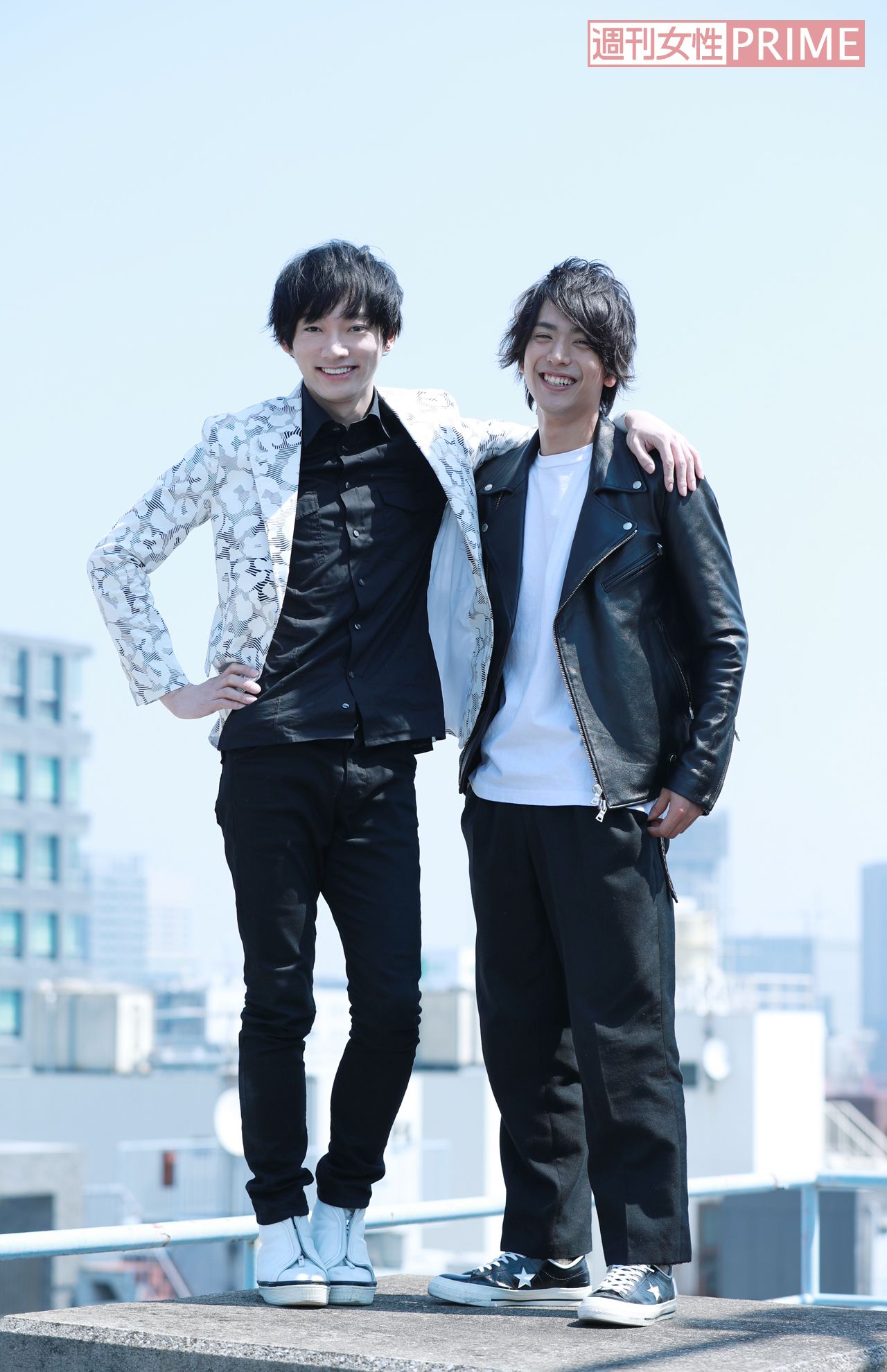 写真左から和合真一、黒羽麻璃央　撮影／森田晃博