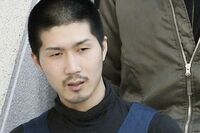 受刑者脱走の向島、容疑者逮捕でも「怯える人」と密かな「期待をする人」