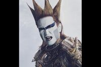 デーモン閣下も参加した野外音楽フェス『CRASH CRISIS』の会場がスッカスカ！2万人集結のはずがガラガラの…