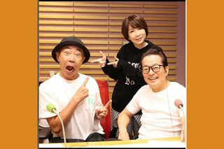 19日、母・伊藤蘭のラジオに出演した父・水谷豊と木梨憲武（伊藤蘭のインスタグラムより）