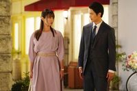 『ルパンの娘』で禁断の恋を演じる、深田恭子の「恥ずかしい！」衣装