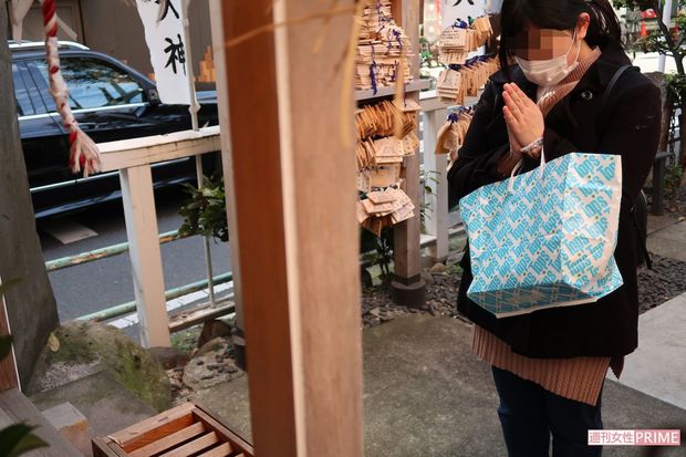 別れた元彼の嫌がらせに悩む立石梓さん（仮名）は、絵馬に元彼の幸せを願う言葉もしたためた（※画像は一部モザイク加工しています）