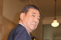 2万円給付金「バラ撒きではない」と説明も「焼け石に水」と政治家のかけ離れた金銭感覚にSNS批判殺到