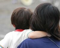 苦境の中でも声をあげない被災地シングルマザーの背景とは