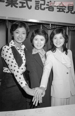 秘蔵ショット】山口百恵・森昌子・桜田淳子「花の中3トリオ」結成から