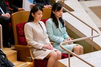 眞子さま焦る！ 小室さんの母借金問題、資格取得の見通し立たずに金欠が加速!?