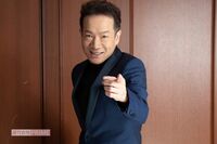 田原俊彦、写真集撮影直前にぎっくり腰も筋肉隆々「やっぱり俺はスゴイ、ビッグ超えちゃってるよ」